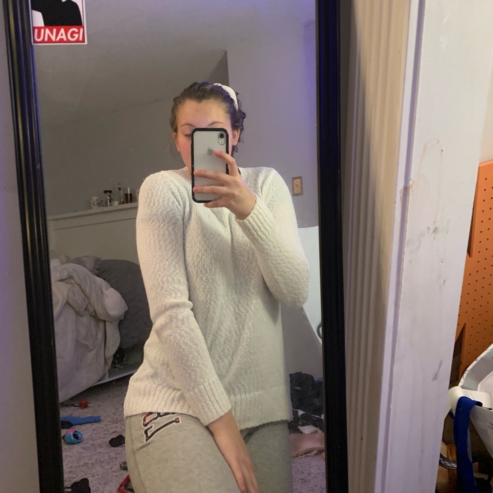 White knitted sweater